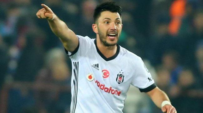 Stuttgart Tolgay Arslan iin geliyor