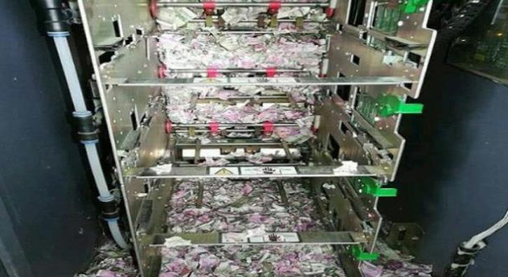 Hindistan'da ATM'ye giren fareler yaklak 9 milyon TL'yi yedi