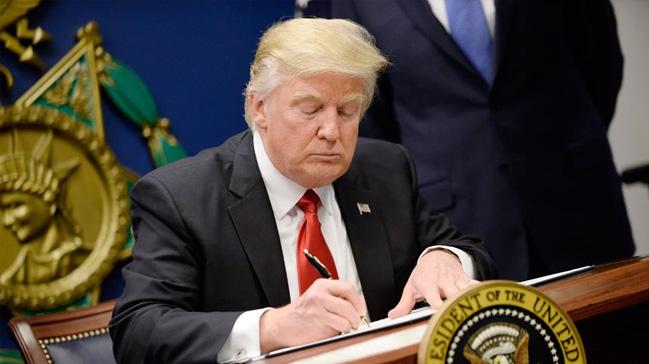 Trump yeni gmen kararnamesini imzalad
