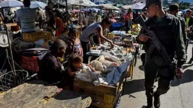 Venezuelada ykselen fiyatlar nedeniyle pazarlara asker konulandrld