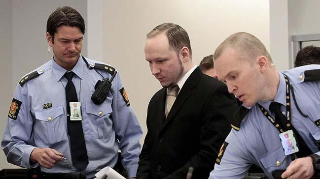 AHM, Norve'te 2011'de 77 kiiyi katleden Breivik'in bavurusunu reddetti