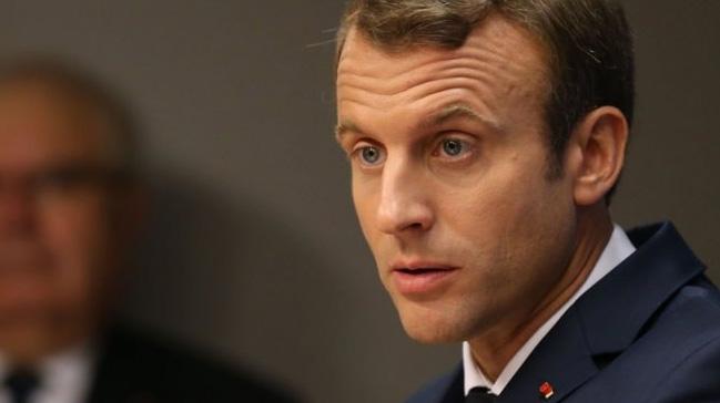 Fransa'da iiler, Macron'un saraynn gazn kesti