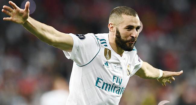 Carlo Ancelotti, Karim Benzema'y Napoli'ye istiyor