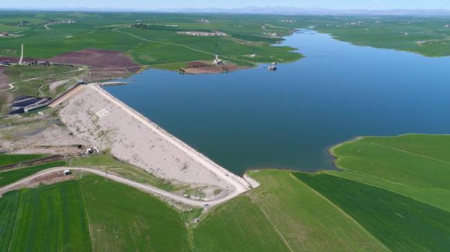 Diyarbakr'da yaplan iki baraj ile 158 bin dekar arazi suya kavuacak