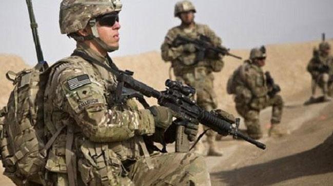 Afganistan'da bir ABD askeri ld
