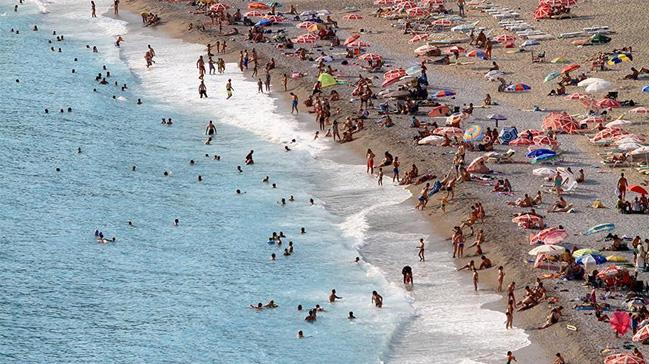 Alman turistin Trkiye'ye ilgisi artt