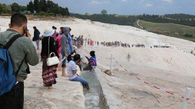 Pamukkale'de turist says yzde 46 artt