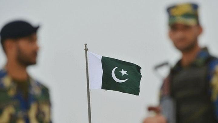 Pakistan'daki bombal saldrda 14 kii yaraland