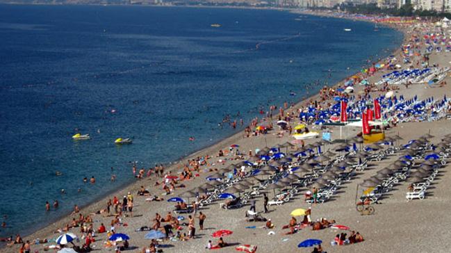 Antalya 8 milyon turisti geti