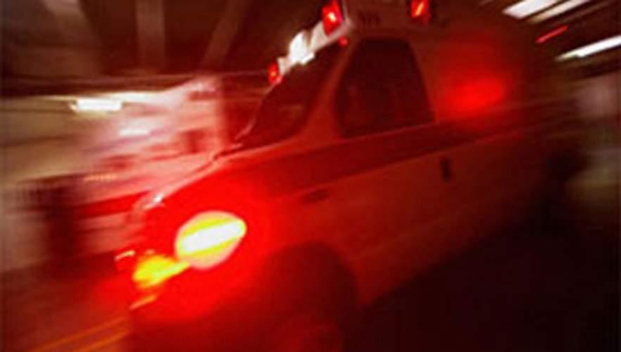 Amasya'da otomobil arampole devrildi: 3 kii hayatn kaybetti