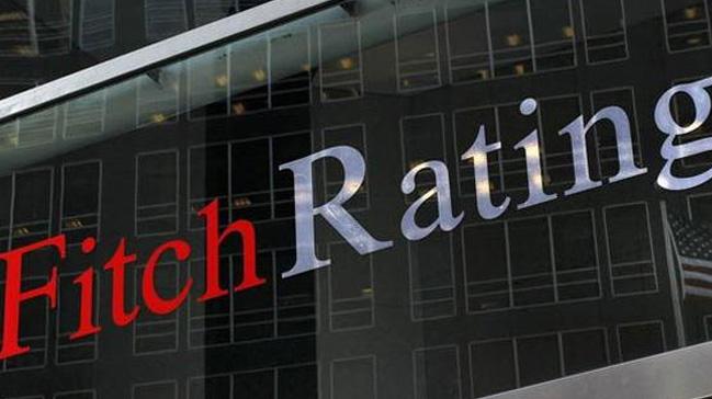 Fitch, talya'nn grnmn negatife evirdi 