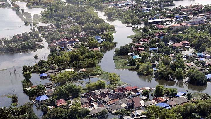 Tayland'da 78 bin kii yalardan etkilendi