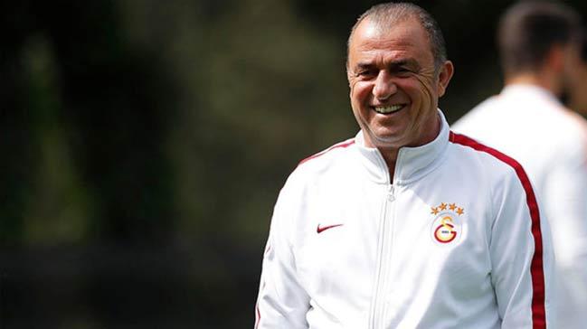 UEFA Fatih Terim'in doum gnn kutlad