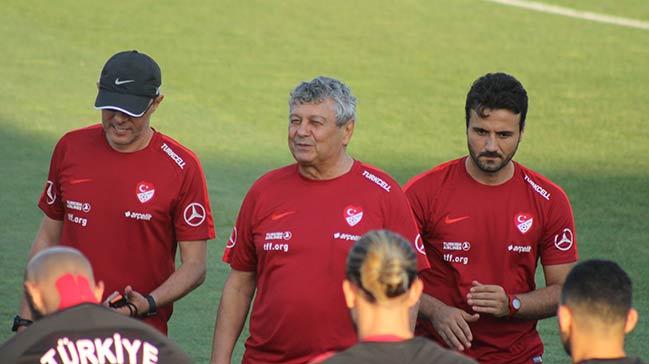 Mircea Lucescu'dan yabanc snr aklamas