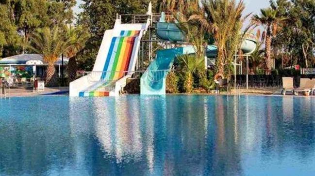 Antalya'da 5 yandaki ocuk 5 yldzl otel havuzunda bouldu