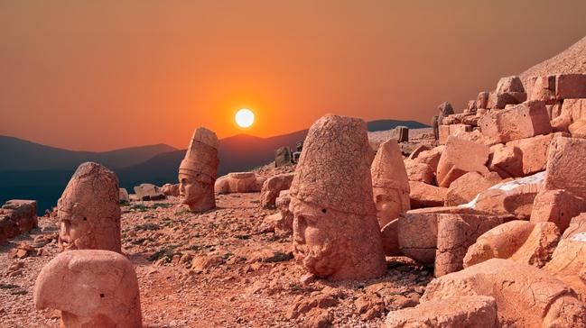 Nemrut Da'nda gnein batn izlerken dp ld