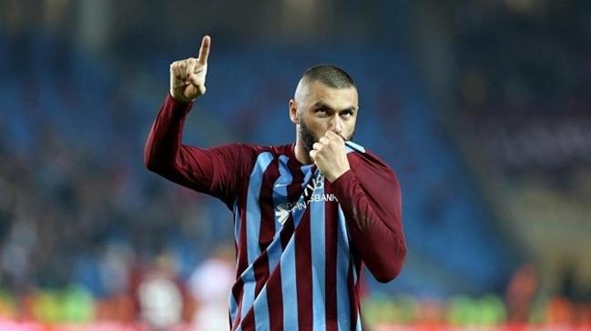 Burak Ylmaz'dan transfer sorusuna cevap