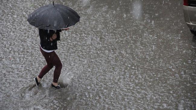 Meteoroloji; Balkesir, anakkale ve Sakarya iin saanak ya uyars yapt 