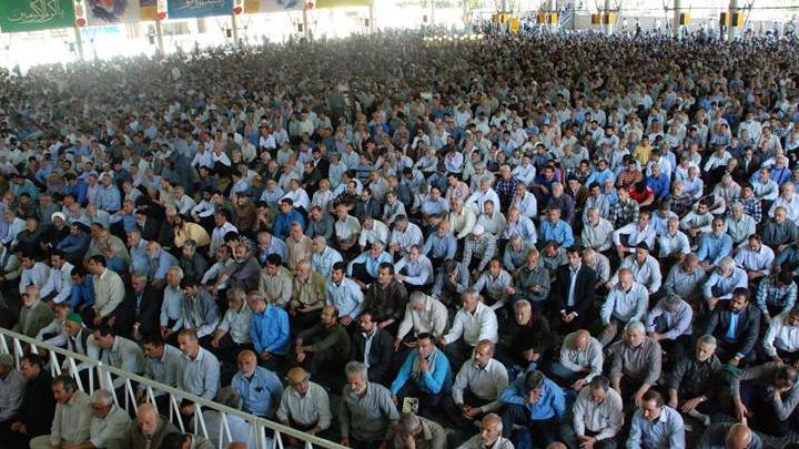 ran'da cuma imam, dlib'de sivillerin de hedef olaca savaa ynelik kkrtmada bulundu