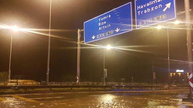 Trabzon'da saanak nedeniyle havaliman uu trafiine kapatld