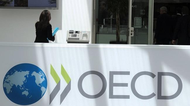OECD Genel Sekreteri Gurria: Bamza geleni gremedik. Ekonomistler bu krizin yaklamakta olduunu nceden grmeliydi. Bunu itiraf etmeliyiz