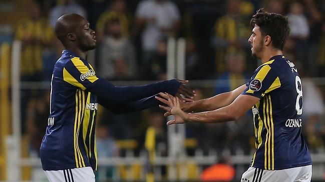 Ozan Tufan transferi iin Moussa Sow da devreye girdi