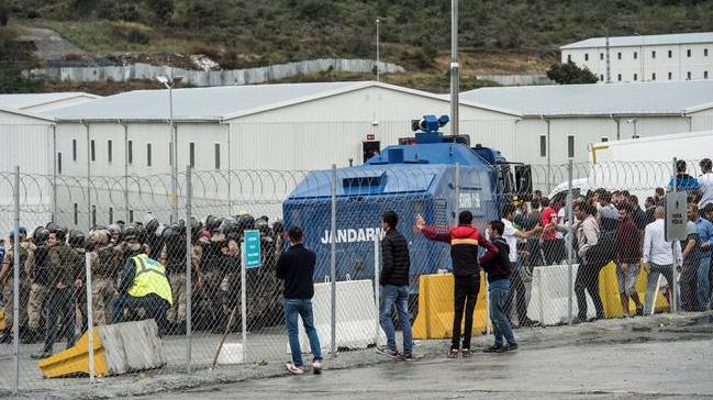 stanbul Valisi ahin'den nc Havaliman aklamas: Kolluk kuvvetlerimiz gerekli tedbirleri ald