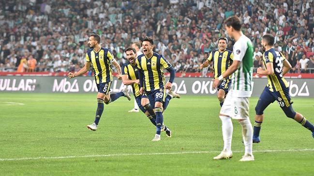 Fenerbahe deplasmanda Atiker Konyaspor'u 1-0 malup etti