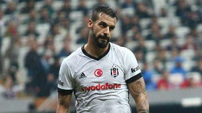 Beikta, Alvaro Negredo'nun szlemesini feshetti