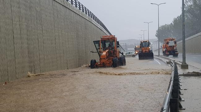 Kastamonu'daki saanak ve dolu 3 bin 500 hektar meyve-sebze alannda meydana geldi