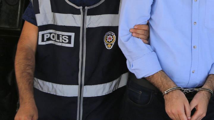 Balkesirde FET phelisi emekli polise gzalt