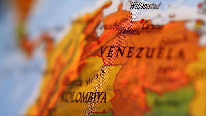 Kolombiya'da halk otobslerine cret demeyenlere paspas cezas verildi