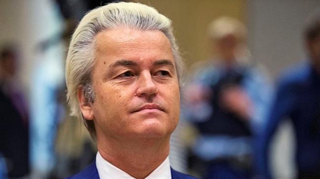 slam dman Wilders, Hollanda'da slami ifadelerin yasaklanmas iin parlamentoya yasa tasars nergesi sundu