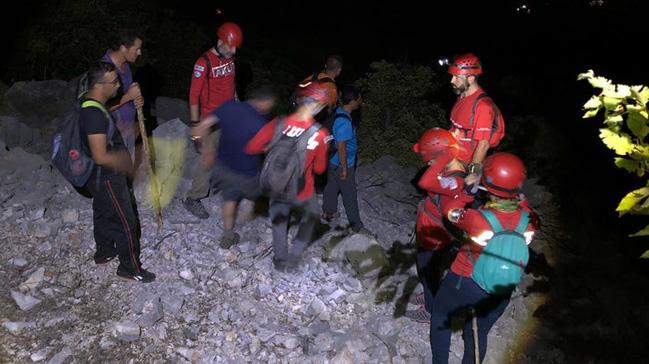 Alanya'da dada kaybolan 6 kiiyi AKUT kurtard