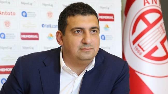 Ali afak ztrk, 3 yl Antalyaspor'un banda!