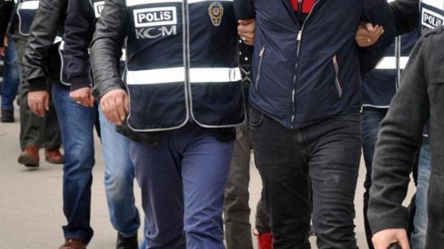 Balkesir merkezli 15 ilde 'ByLock' operasyonu: 22 gzalt