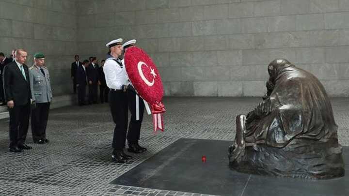 Cumhurbakan Erdoan, Neue Wache Ant'n ziyaret etti