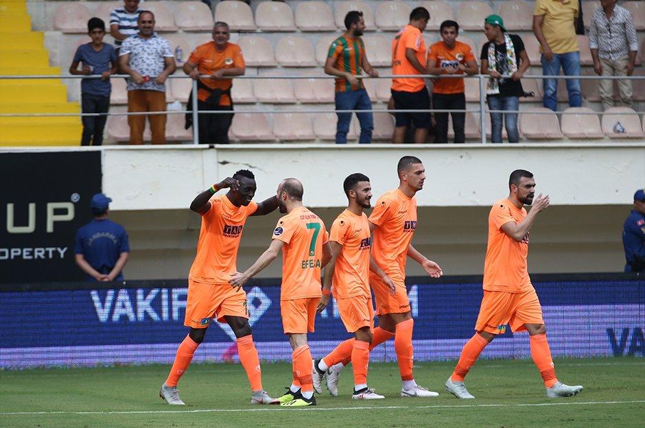 Alanyaspor durdurulamyor! 2-1