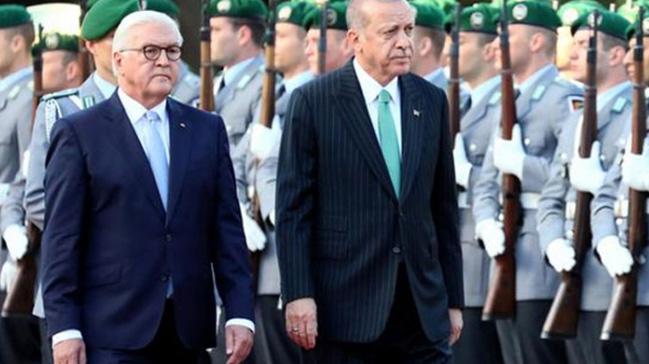 Bakan Erdoan: Steinmeier'n verdii yemekteki davranlar ok k olmad, Almanlar bile eletirdi