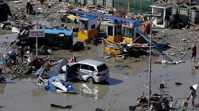 Endonezya'daki depremde hayatn kaybedenlerin says 234'e kt