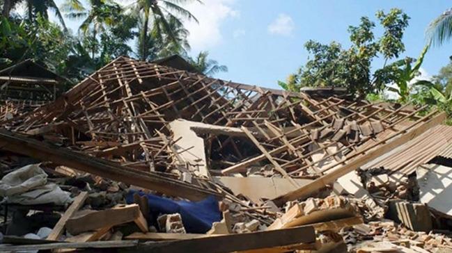 Depremin vurduu Endonezyada imdi de yamalama balad: 92 kii gzaltna alnd  