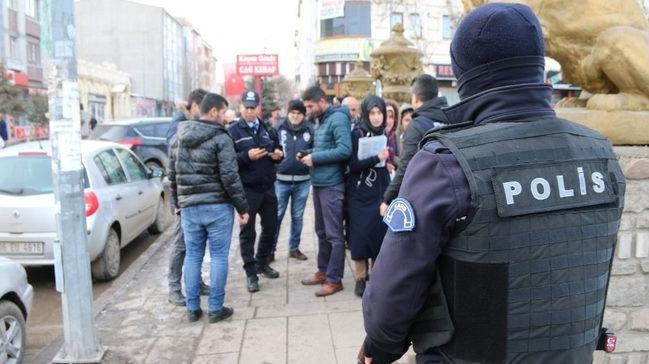 Trkiye Gven Huzur Uygulamas ile bin 333 pheli yakaland