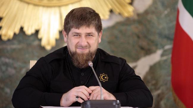 Kadirov'dan ABD'ye: Ben olsam Rusya'y tehdit ederken bir kez daha dnrdm