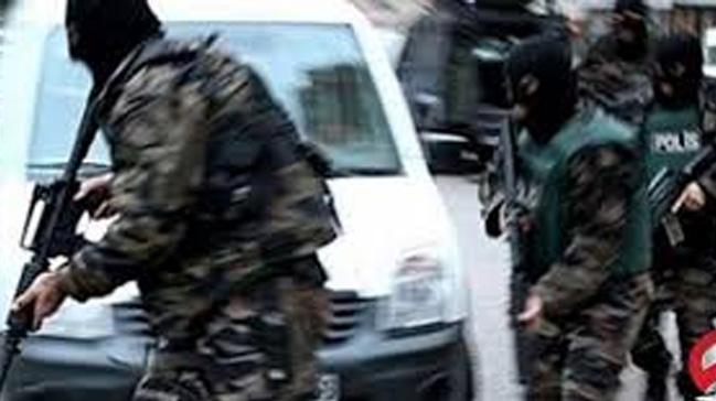 zmirde terr rgt PKK operasyonu: 21 kii gzaltna alnd