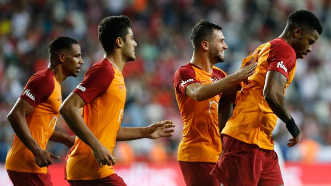 Galatasaray deplasmanda Antalyaspor'u 1-0 malup etti
