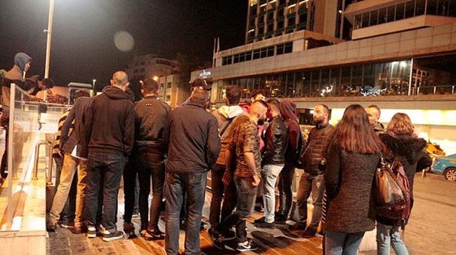 Taksim Meydan'nda erkek cesedi bulundu