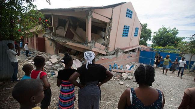 Haiti'deki depremde hayatn kaybedenlerin says 12'ye kt