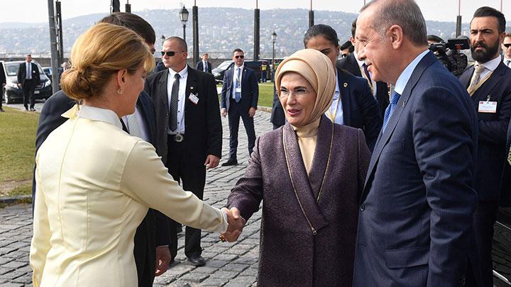 Emine Erdoan, Macaristan Cumhurbakannn ei Herczegh ile grt