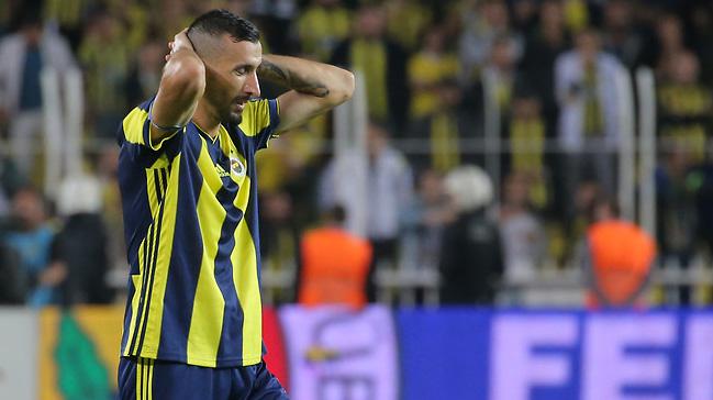 Mehmet Topal kasndan ameliyat olmak iin Almanya'ya gidiyor