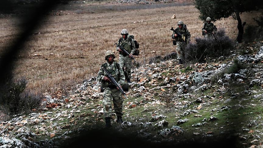 Hakkari'deki s blgesine gdml fze saldrs: 1 askerimiz ehit, 4' yaral  